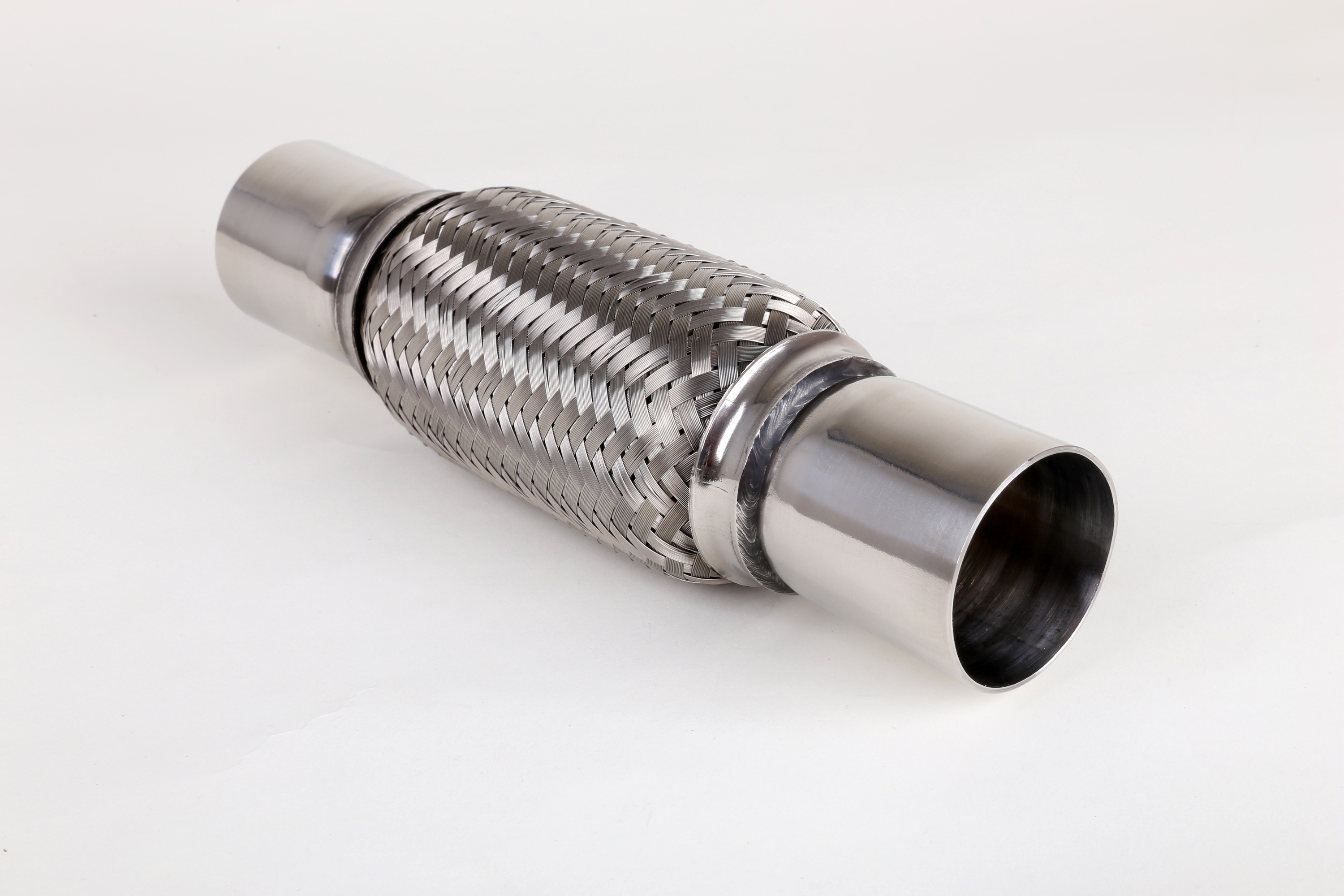 Proveedor de tubos de escape flexibles para motores pequeños automotrices